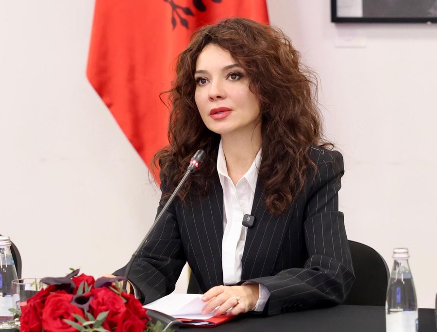 "The US has not blocked the movements and travel of Albanians" -