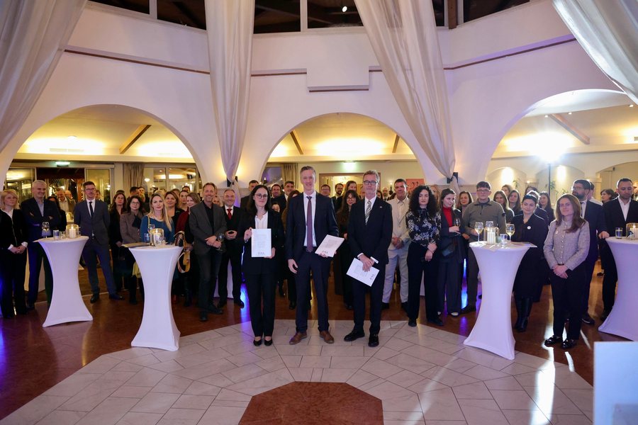 Ibrahimaj: Libri i Bardh&euml;, udh&euml;rr&euml;fyes i strategjive p&euml;r