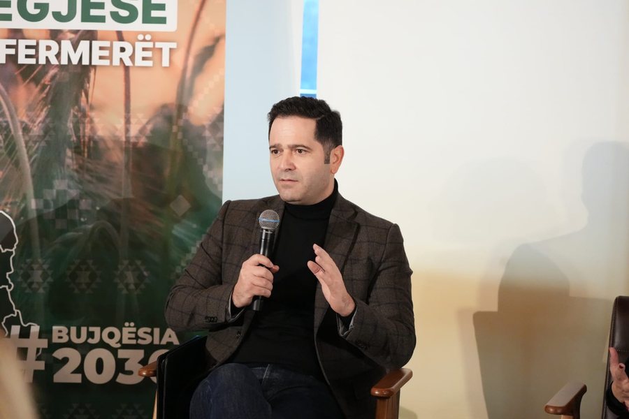 Kompensimi 10% i TVSH-s&euml; p&euml;r fermer&euml;t - Ministri Malaj: Mblidhni