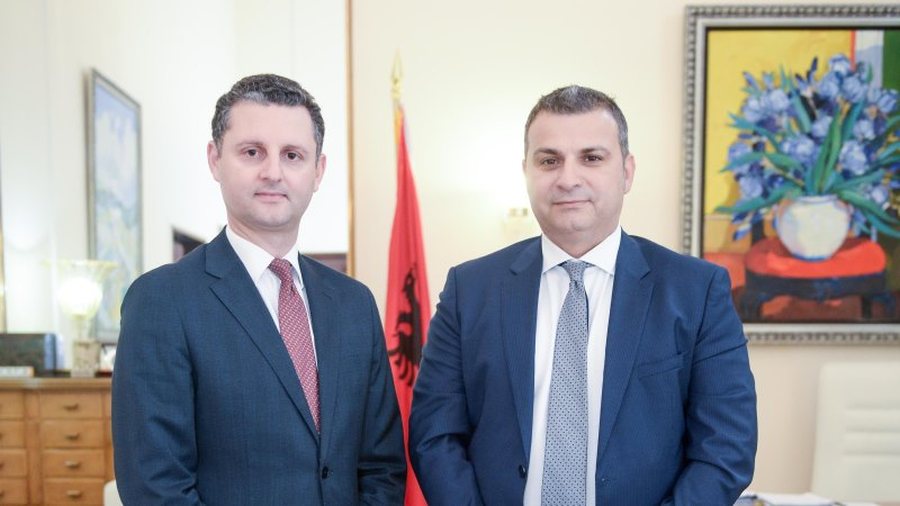 Another former finance minister in the Supervisory Council of the Bank of