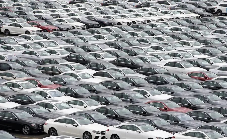 Industria gjermane shkurtoi 120.000 vende pune, n&euml; 2026 priten largime