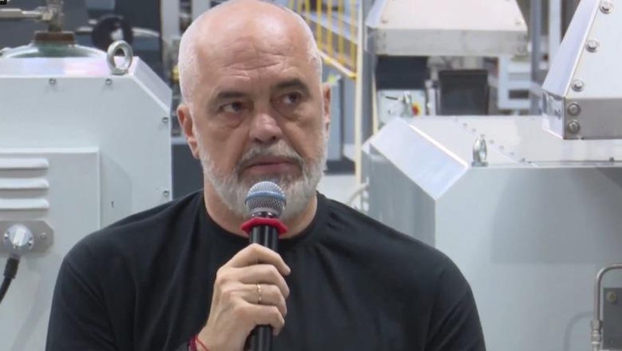 Prime Minister Rama in Durr&euml;s: Loan scheme of up to 2 million euros for