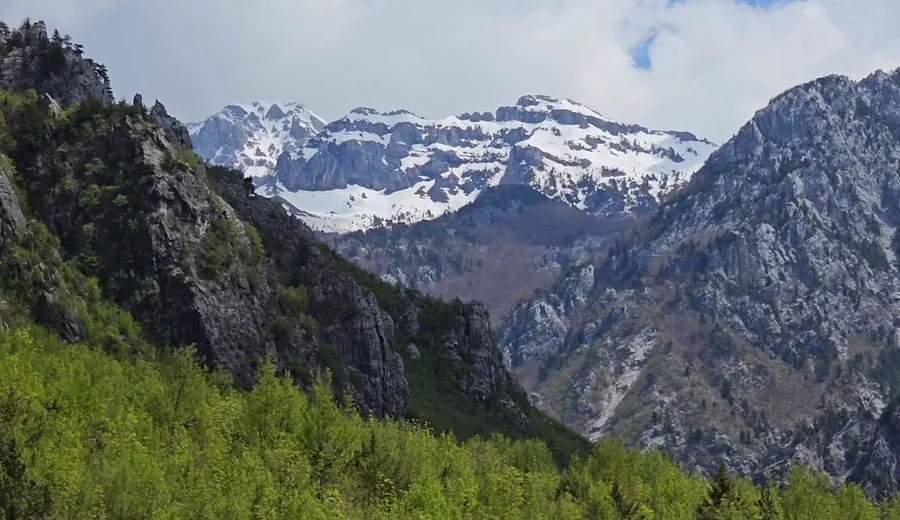 ''Mountain Package'', Fier and Gjirokastra announce 17