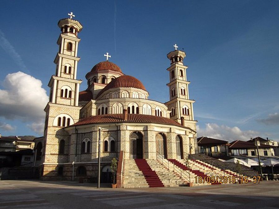 Korça “pushtohet” nga francezët/ E quajnë