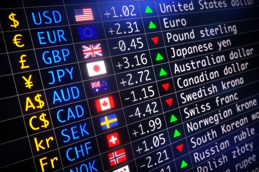 Kursi i k&euml;mbimit/ Forcohen Dollari dhe Paundi. Dob&euml;sohet Franga
