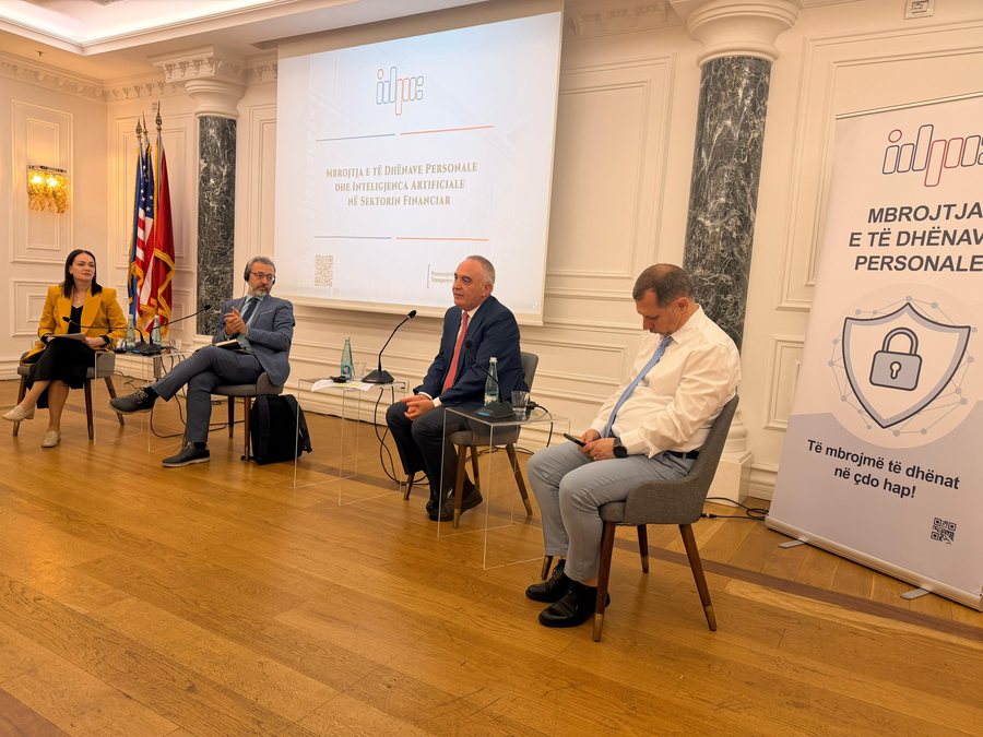 Inteligjenca Artificiale dhe privat&euml;sia n&euml; sektorin financiar -