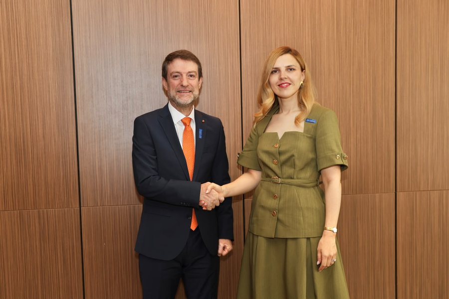 Hoxha n&euml; Sofje: Shqip&euml;ria dhe Bullgaria thellojn&euml;