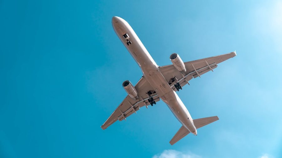Albania continues its record of commercial flights/ Records a 208% increase in