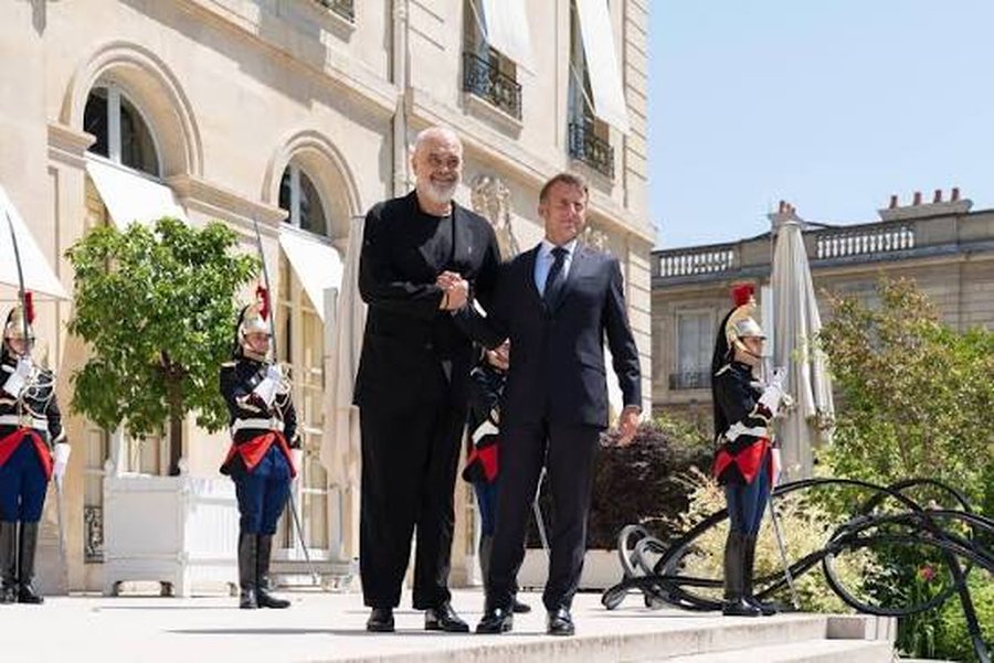 Rama p&euml;r takimin me Macron n&euml; Paris: N&euml; fokus integrimi europian
