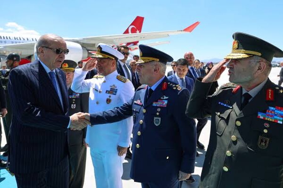 &ldquo;Blindohet&rdquo; Turqia p&euml;r samitin e NATO-s/ Mij&euml;ra forca