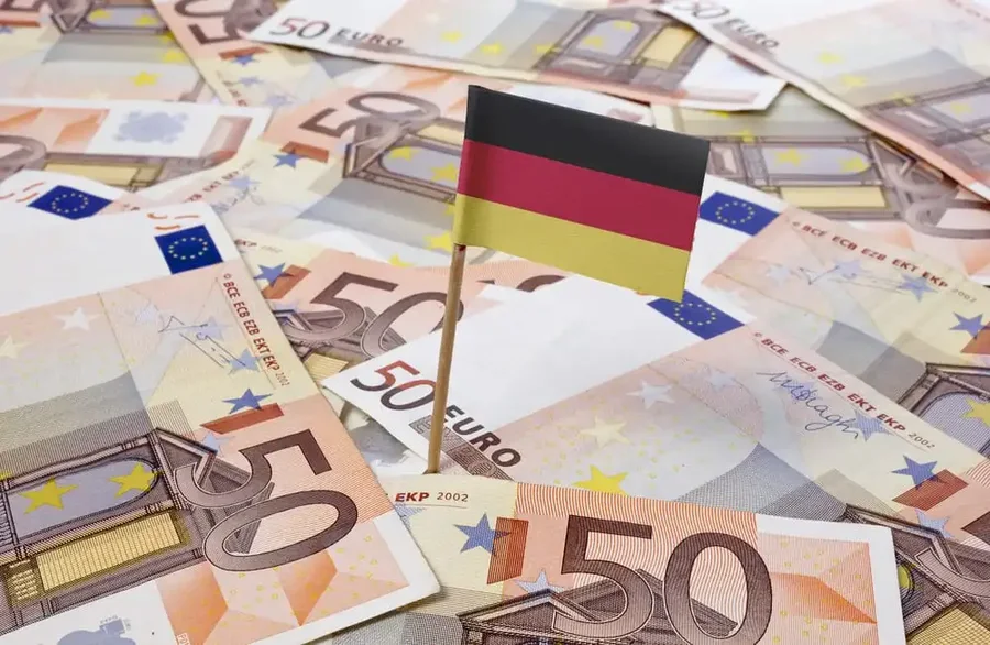 German budget draft, over 203 billion euros in borrowing/ Defense spending