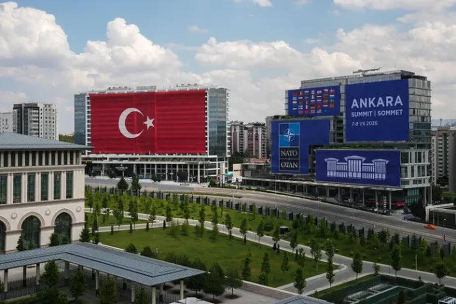 Udhëheqësit e NATO-s diskutojnë shpenzimet e mbrojtjes - Rama