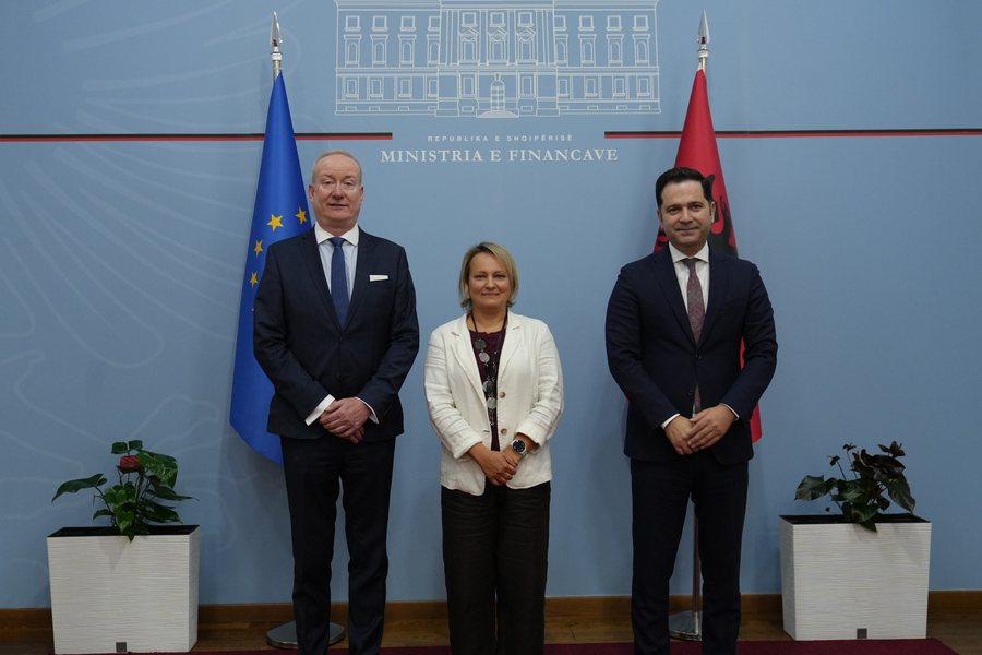 Malaj takohet me drejtuesin e ri t&euml; BERZH-it n&euml; Shqip&euml;ri: