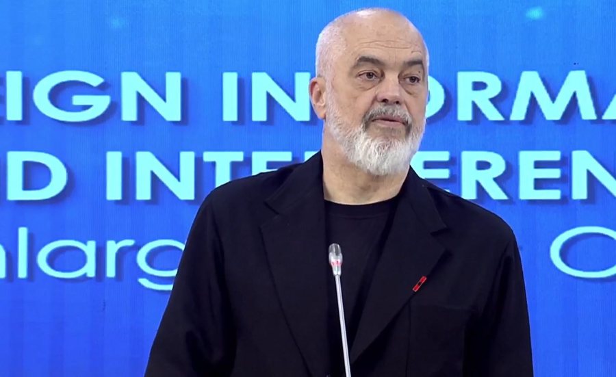 Rama: T&euml; mbrojm&euml; informimin pa tkurrur lirit&euml; - N&euml;