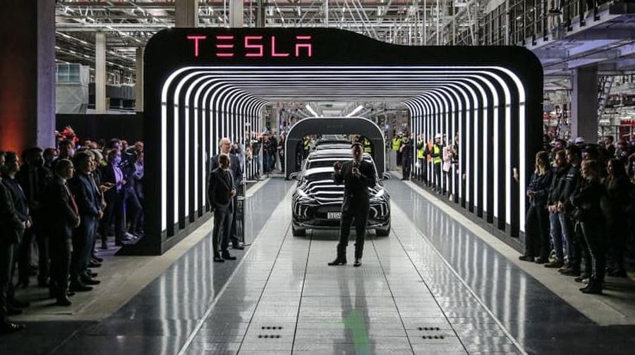 Tesla, paketë kompensimi për Elon Musk - 1 trilion dollarë