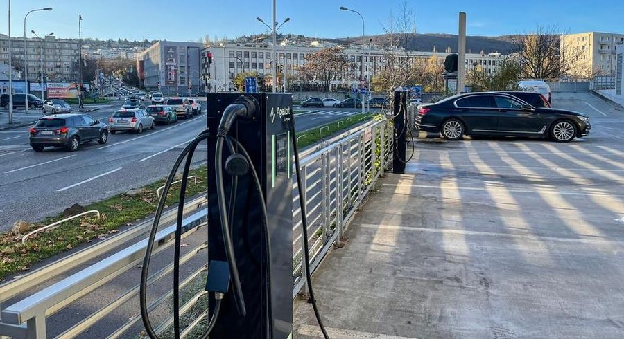 Vendi me 5,4 mln banorë prodhon 1 mln makina - Si arriti Sllovakia të