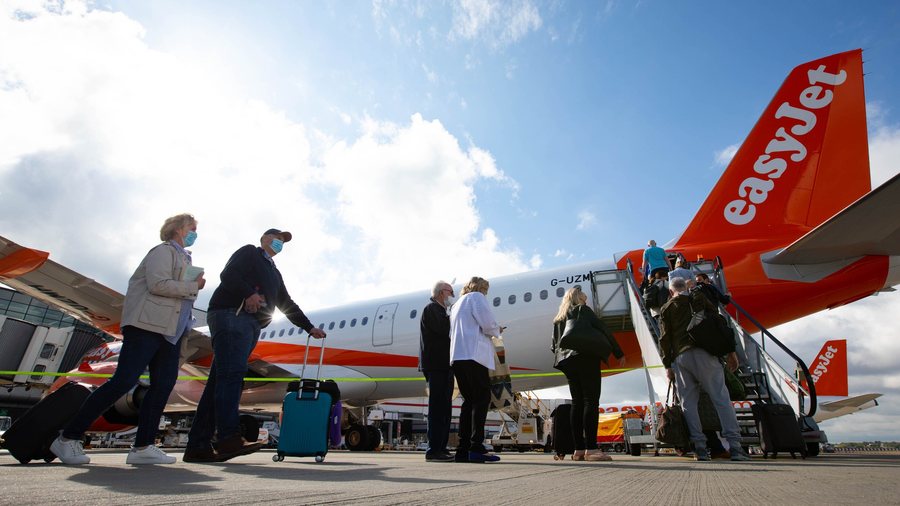 Apollo, ofertë $7.7 mld për të blerë EasyJet - Tejkalon