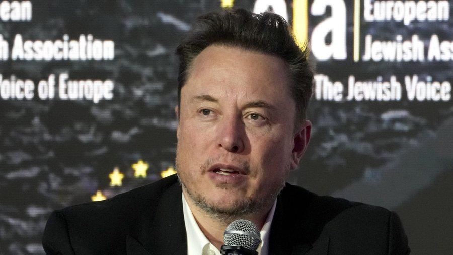 Musk "turns off the tap" on political funding - Trump's biggest