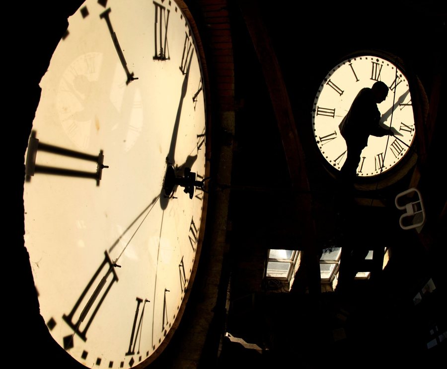 The clock change brings social consequences - On Sunday, the clocks go back an