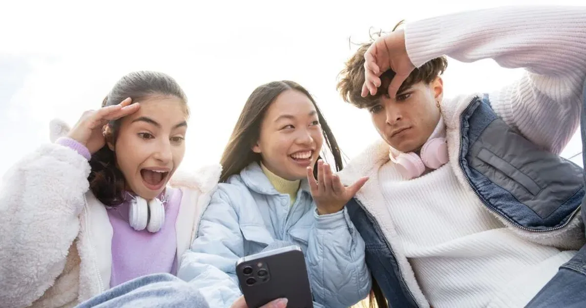 Australia ndalon rrjetet sociale për fëmijët nën 16 vjeç  ja sa gjobiten nëse nuk zbatohet ligji