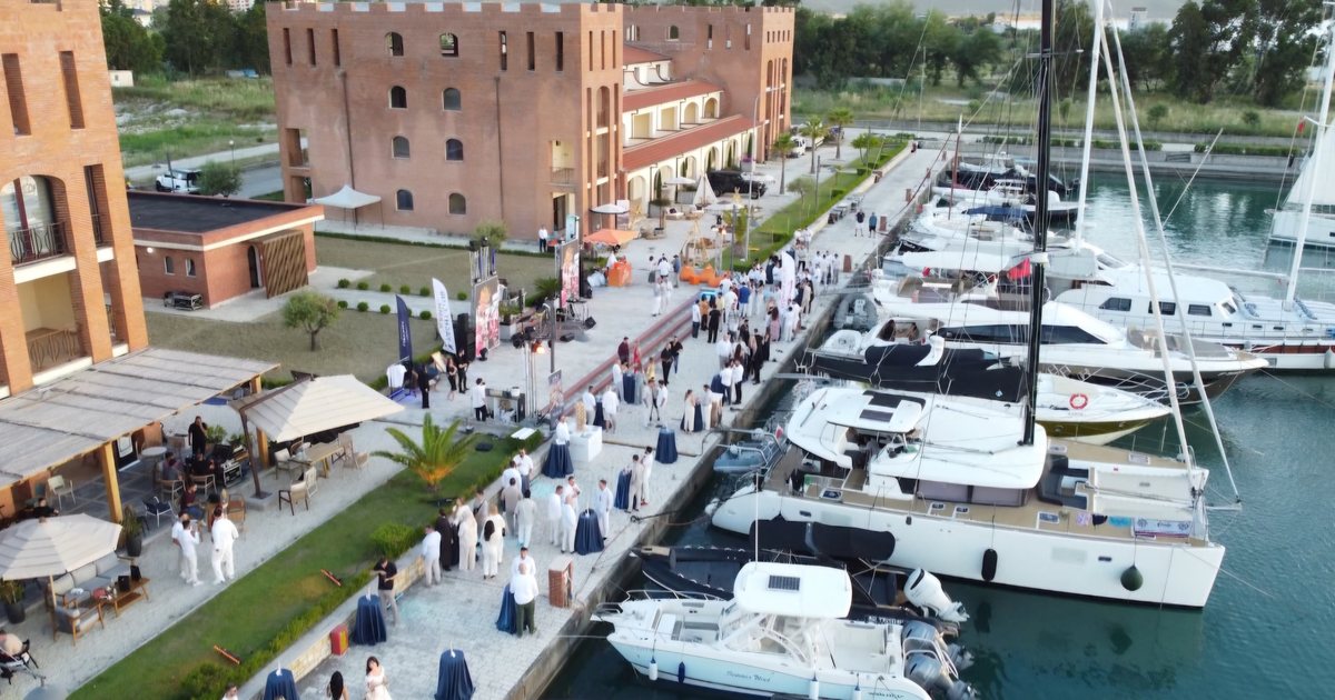  YACHT CLUB ALBANIA  THEMELOHET NË MARINA ORIKUM  Një hap i ri drejt zhillimit të turizmit detar dhe jetës elitare në Shqipëri