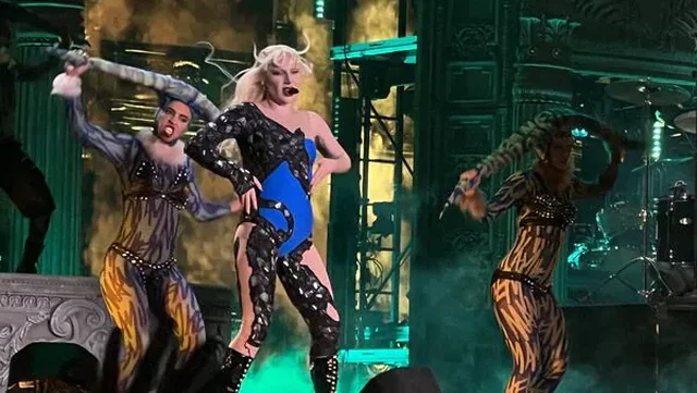 Lady Gaga thyen rekorde: Mbi 2 milion njerëz ndjekin live koncertin e saj