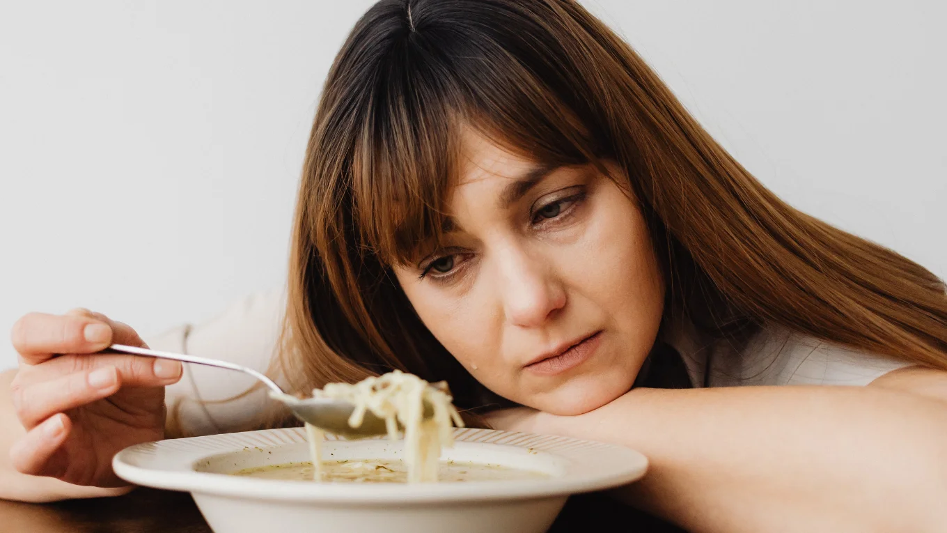 people-eat-popular-snack-raise-cancer-risk.webp