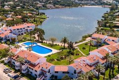 Rama brings the example of Portugal: We will continue with investments in luxury