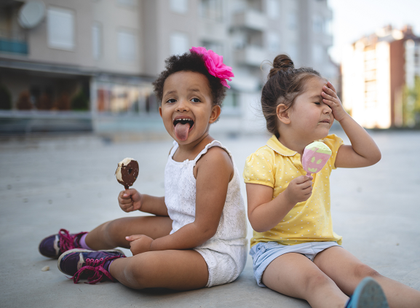 Pse na dhemb koka nga akullorja? &lsquo;Brain freeze&rsquo; q&euml; mund t&euml;