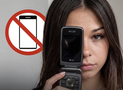 Adoleshent&euml;t po rikthejn&euml; zyrtarisht telefonat &ldquo;flip&rdquo;