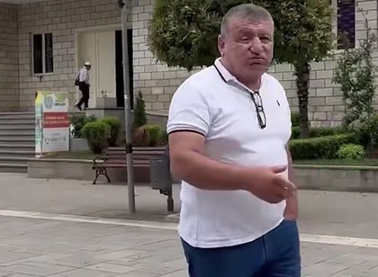 N&euml; Librazhd del p&euml;r t&euml; protestuar ve&ccedil; nj&euml; qytetar