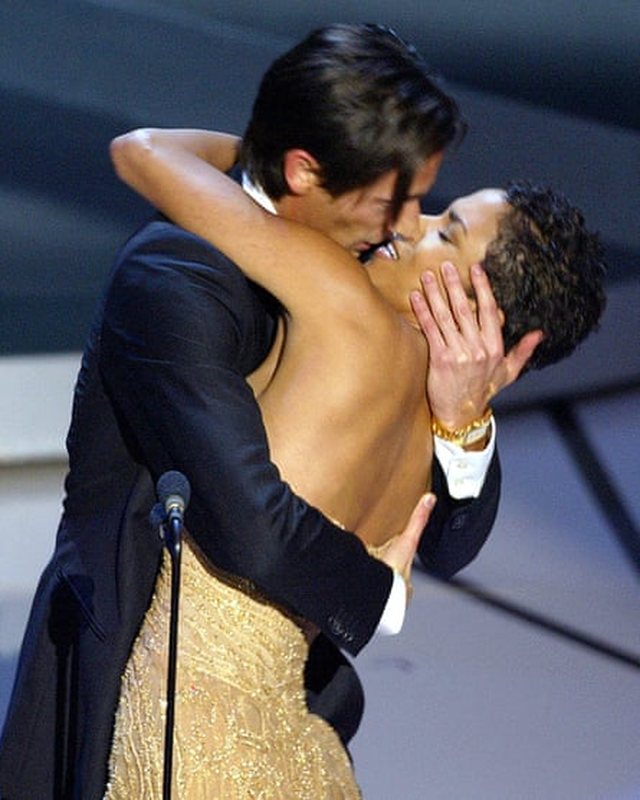 Adrien Brody and Halle Berry recreate their famous kiss from 23 years ago at the