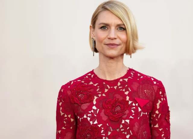 Claire Danes flet për shtatzëninë e papritur në moshën