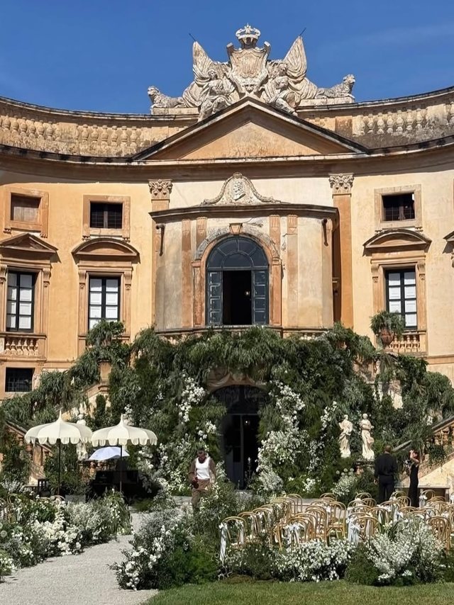 Pamje nga dasma e Dua Lipës në Palermo