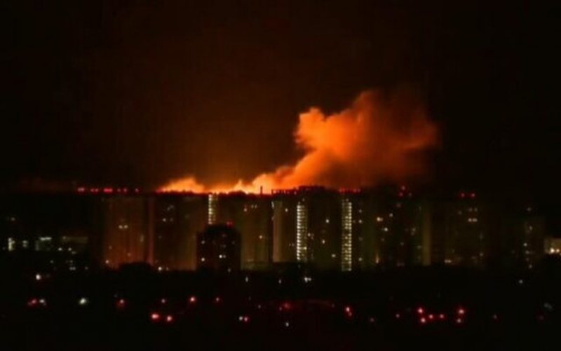 Ndizen sirenat e luftës në Kiev, dëgjohen disa shpërthime