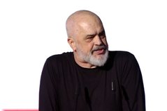 Kryeministri: Zv&euml;rnecin e vendos projekti, nuk negocioj asgj&euml;