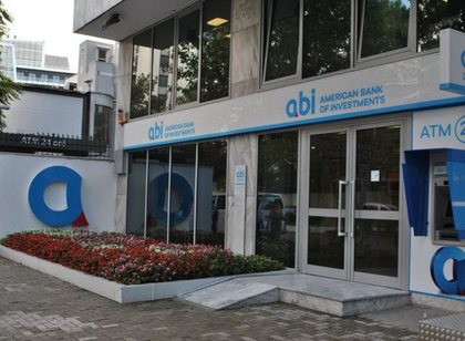 Abi Bank in the face of "fine-printing journalism" and a clarification