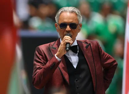 Hajdut&euml;t futen n&euml; vil&euml;n e Andrea Bocelli-t, vjedhin sende me