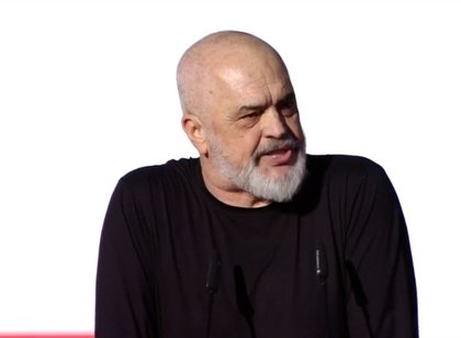 Kryeministri: Zv&euml;rnecin e vendos projekti, nuk negocioj asgj&euml;
