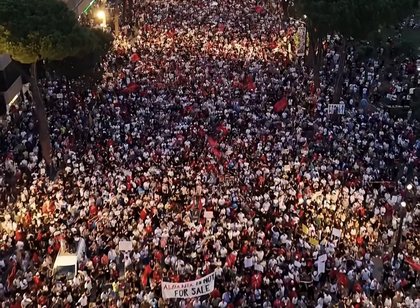 CNN kronik&euml; p&euml;r protestat n&euml; Shqip&euml;ri: Pse po quhen