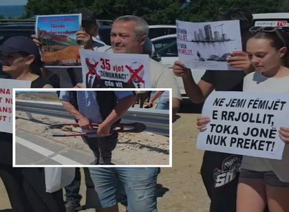 Protest&euml; n&euml; Baks-Rrjoll. Banor&euml;t kund&euml;rshtojn&euml;