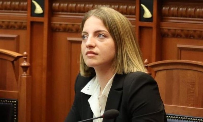 Marjana Ko&ccedil;eku mesazh n&euml; rrjetet sociale: Do t&rsquo;ju