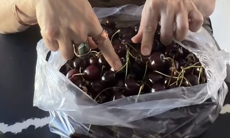 A mund t&euml; jen&euml; m&euml; lir&euml; qershit&euml; q&euml; po blini?