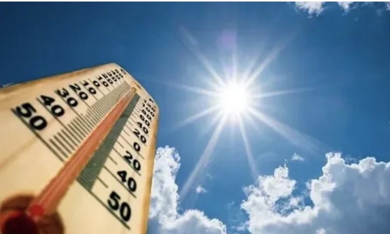 Temperatura deri n&euml; 38 grad&euml; k&euml;t&euml; t&euml; diel&euml;