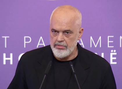Rama: Ka mb&euml;shtet&euml;s dhe votues socialist&euml; n&euml; protest&euml;!