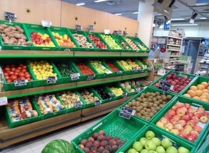 N&euml; kulmin e sezonit prodhues, fluturojn&euml; &ccedil;mimet e perimeve