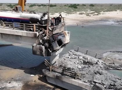 SHBA zgjeron sulmet ndaj Iranit, Teherani kund&euml;rp&euml;rgjigjet me raketa e