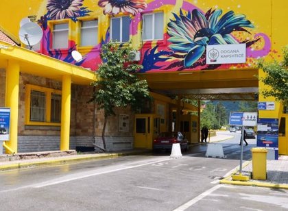 Bllokohet Kapshtica t&euml; h&euml;n&euml;n, greva e doganier&euml;ve grek&euml;