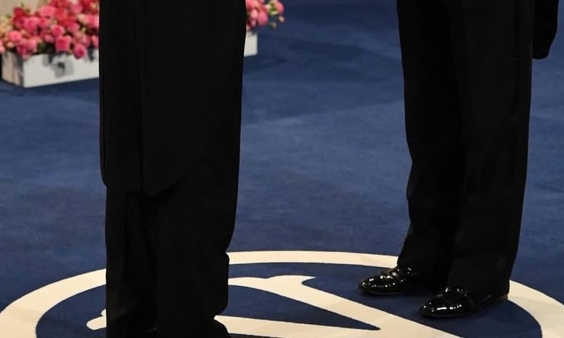 Fituesi i Nobelit q&euml; zbuloi se agj&euml;rimi ndihmon trupin t&euml;