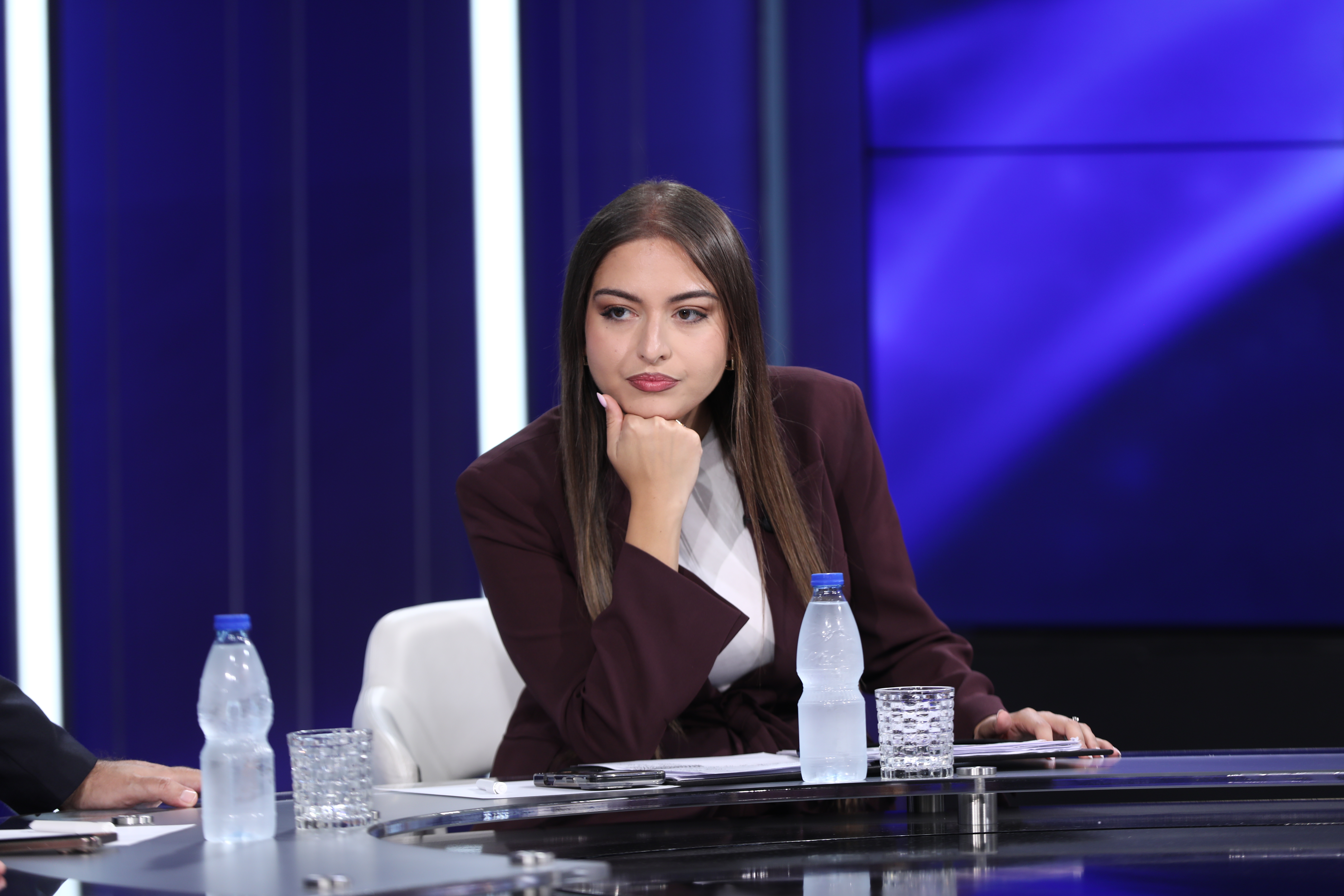 sara mila (3).jpeg